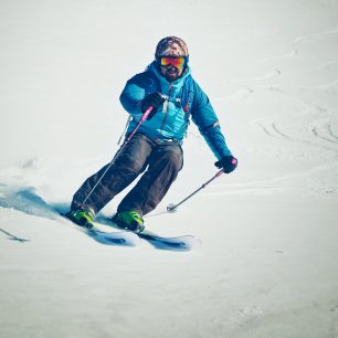 Radost z jízdy při testování bundy Ternua Alpine Pro Jacket M