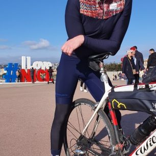 Jakub Vlček při výjezdu na Kleť v rámci challenge Everesting. Během jednoho dne ji vyjel 15x, nastoupal tím výšku přes 9000 m a ujel 340 km.