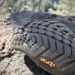 Odolná podešev bot FiveFingers V-Trek