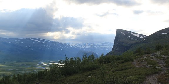 Výstup na vrchol Skierfe ve švédském NP Sarek v Laponsku