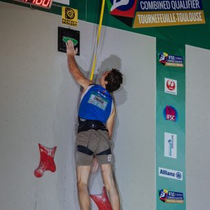 Adam Ondra v Toulouse