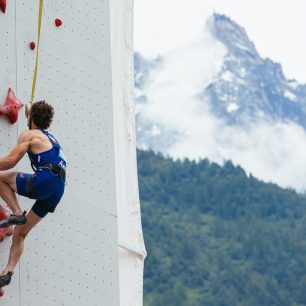 Adam Ondra na Mistrovství světa v Chamonix