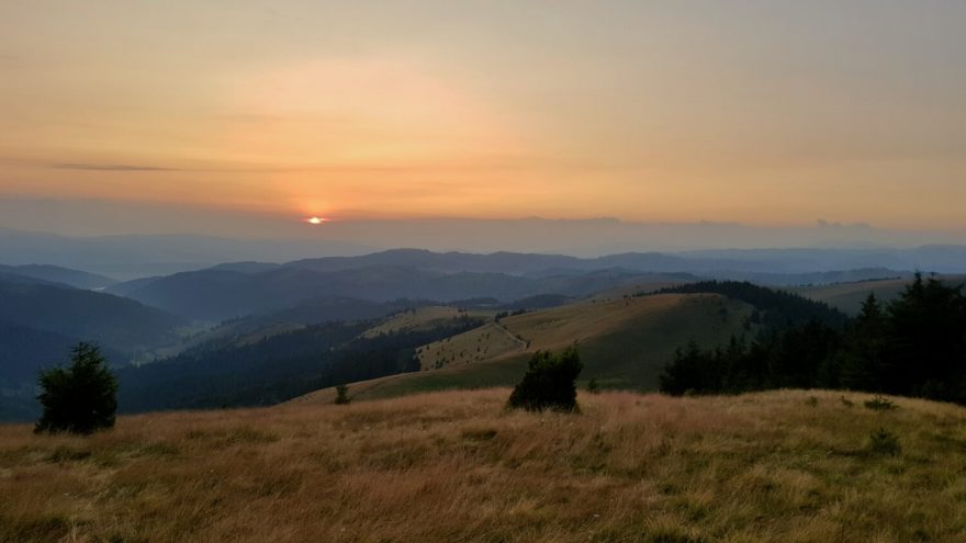 Západ slunce nad Miercuriea Ciuc ( Csíkszereda )