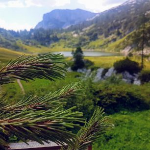 Elmsee u Pühringerhütte, Totes Gebirge, Rakousko, Alpy