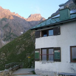 Parseierspitze od chaty Augsburgerhütte, Lechtálské Alpy