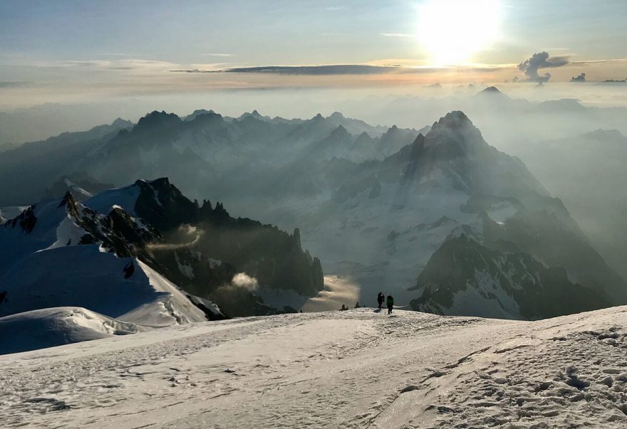 Výstup na Mont Blanc cestou Gouter route s aklimatizací v Chamonix v nabídce Ascendero
