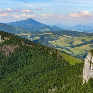 Zelené doliny a množství jezer jsou okrasou Vysokých Tater.