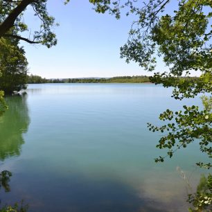 Moravičanské jezero nedaleko Mohelnice. Litovelské Pomoraví na kole