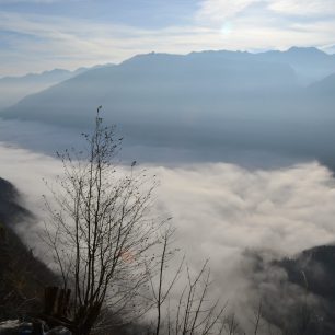 Inverze nad jezerem Bohinj, Julské Alpy