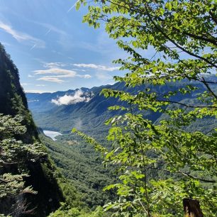 Výstup od Bohinjského jezera je velmi strmý - Dolina Triglavských jezer, Julské Alpy, Slovinsko