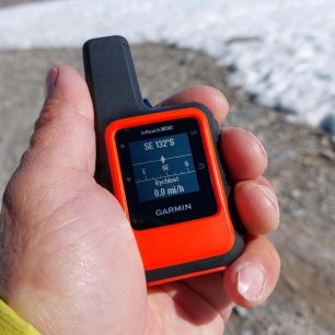 Kompas a rychlost pohybu ještě v mílích za hodinu - GARMIN inReach Mini