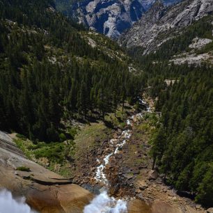 Nevada Fall. Yosemite NP, Kalifornie, USA