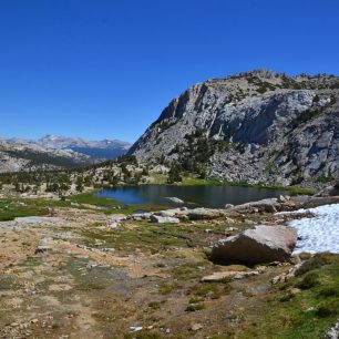 Pod sedlem Vogelsang Pass. Yosemite NP, USA