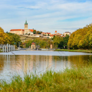 Zámek Mělník nad řekou Labe, Stezka středozemím, Via Czechia