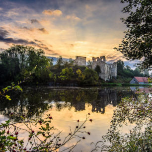 Zřícenina hradu Borotín, Stezka středozemím, Via Czechia