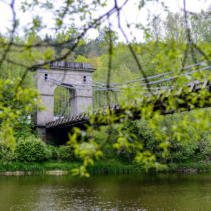 Stádlecký řetězový most, Stezka středozemím, Via Czechia