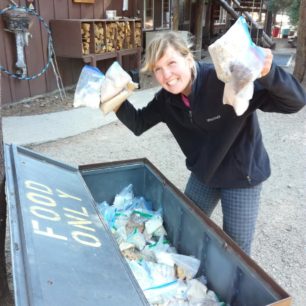 Magic box, Stanice u Edison Lake, Kings Canon. John Muir Trail, Kalifornie, USA