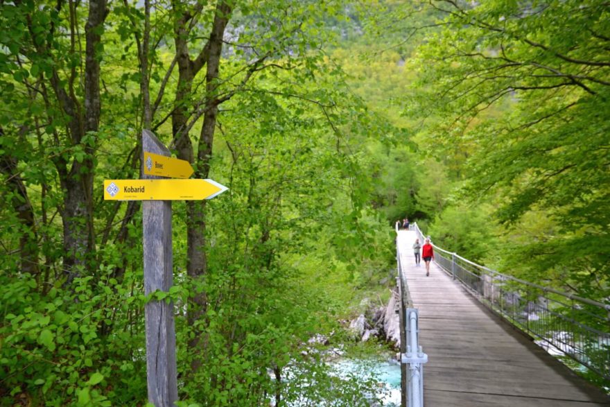 Podél toku řeky Soči vede v různých úsecích několik dálkových tras: Alpe-Adria Trail, Juliana Trail, ale také Pot Miru (Walk of Peace).