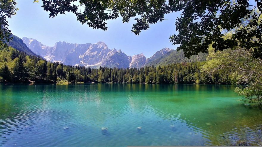 Jezera Laghi di Fusine, Julské Alpy, Itálie