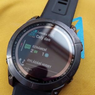 Anotace z kalendáře, SMS, Fb a Ovládání hudby na hodinkách GARMIN FÉNIX 7X SOLAR