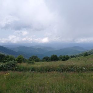 Poslední pohled z hřebene do Srbska