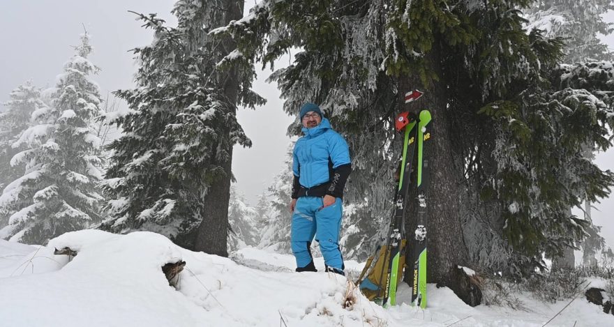 Překvapivě velká kapsa na levém stehně - NORTHFINDER KOSIARE