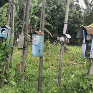 Zajímavě řešená elektrika na Kostarice