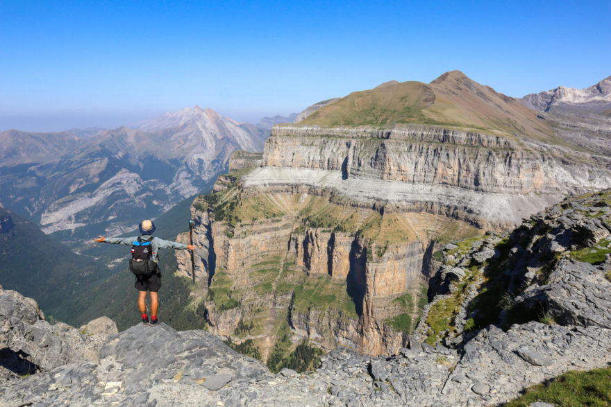 Pocit svobody dává noze velkorysý prostor pro prsty, který podporuje přirozenou práci chodidla. Boty Altra Lone Peak.