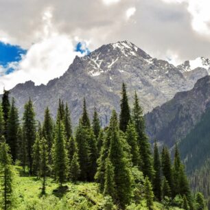 Trek údolím Levého Talgaru, Almaty, Ťan Šan - Zailijskij Alatau, Kazachstan