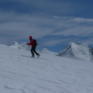 Čtyřtisícovka Breithorn je skvělým cílem pro skialpinisty, řadí se mezi méně náročné vrcholy ve Švýcarsku