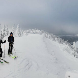 Zimní skialpinistický přechod pohoří Velká Fatra