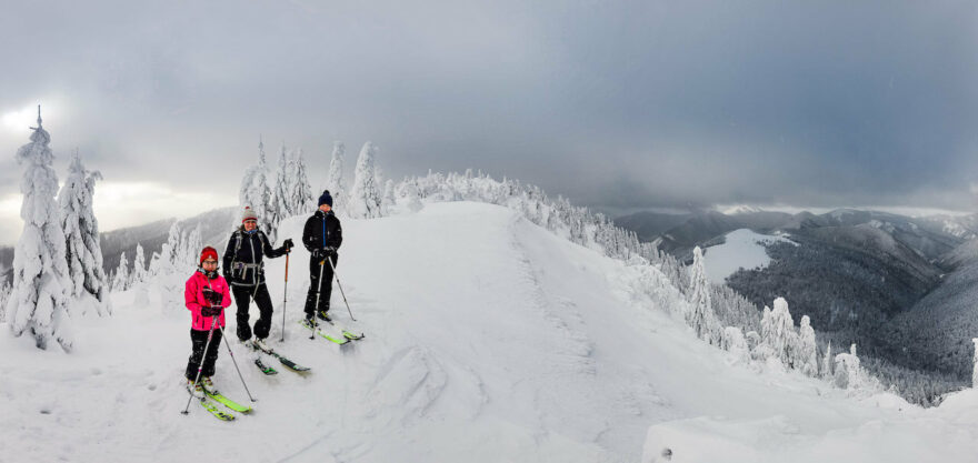 Zimní skialpinistický přechod pohoří Velká Fatra