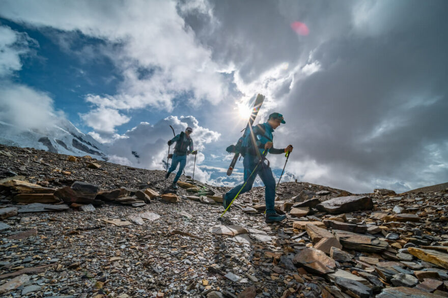 Benedikt Böhm a Prakash Sherpa, expedice Himlung Himal (7126 m). 2022.