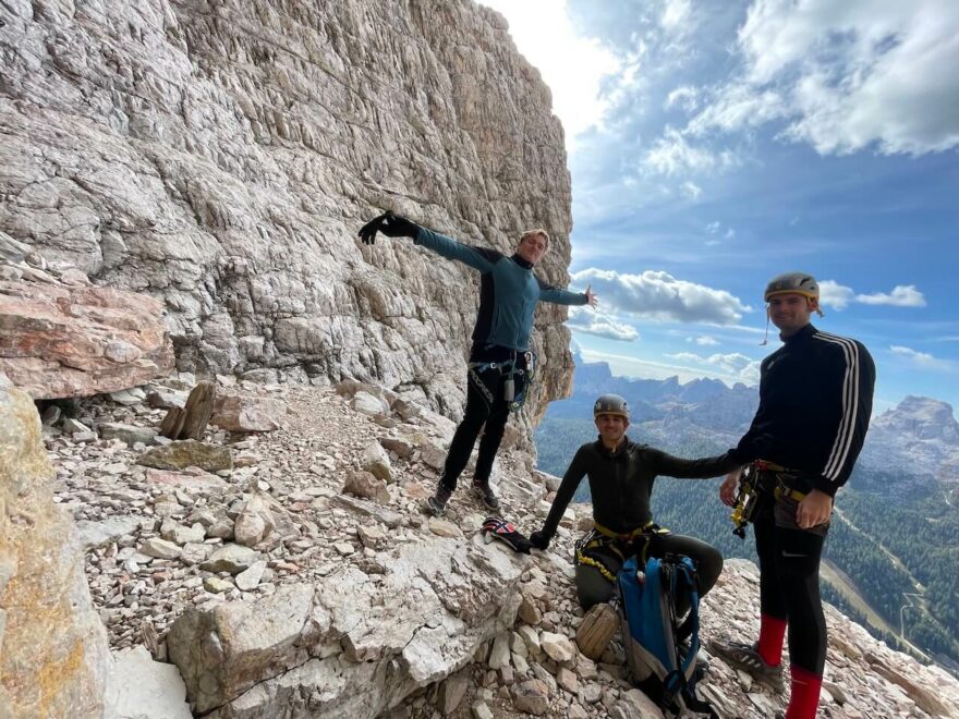 Ferrata Giovanni Lipellav Itálii na krásné hoře Tofana di Rozes.