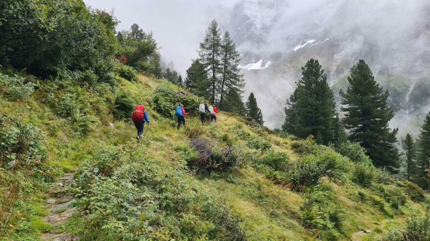 První den treku a stoupání k Geraer Hütte