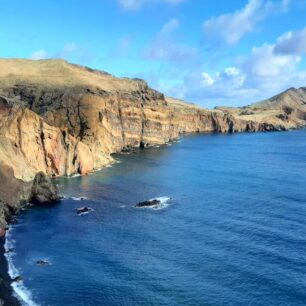 Za vulkanickými skalisky na poloostrov Ponta de São Lourenço, Madeira