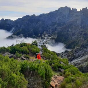 Hřebenový trek na Pico Ruivo – střecha Madeiry