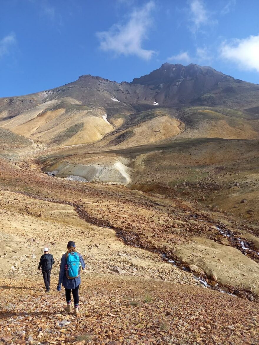 Výstup na vrchol Aragatsu – 4091 m., nejvyšší horu Arménie a neaktivní stratovulkán.