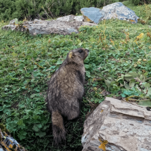 Neznačená a relativně neznámá trasa Ak-Suu Traverse, Kyrgyzstán