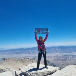 V rámci aklimatizace můžete vylézt třeba na nejvyšší horu souvislých USA - Mt. Whitney