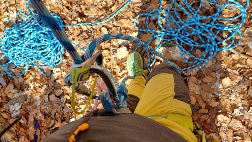 Lano SIMOND Vertika spolupracovalo se všemi použitými jistítky