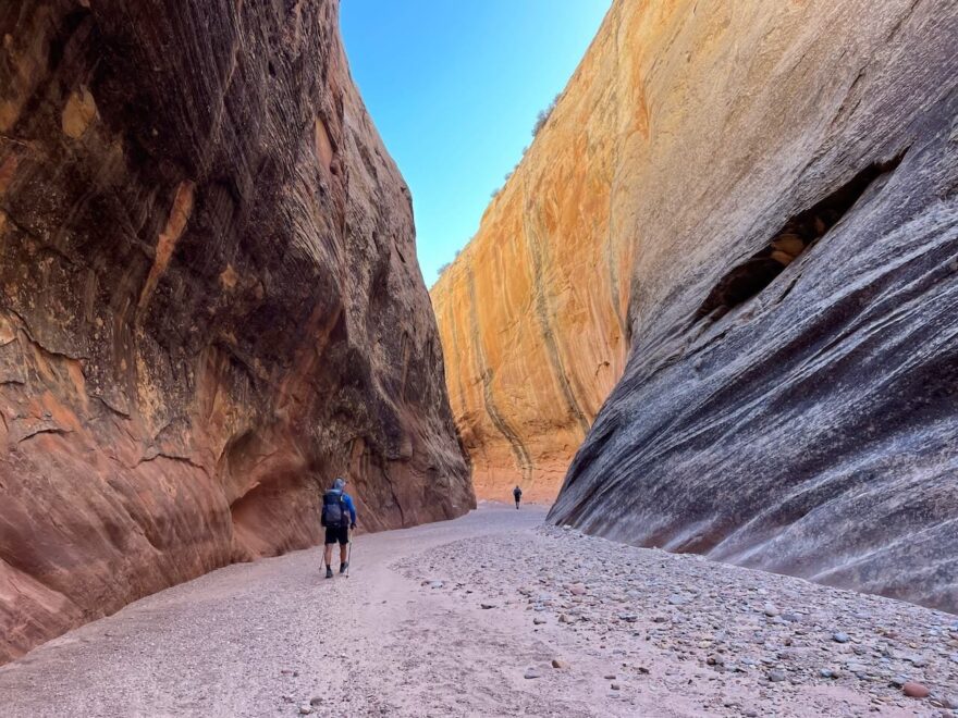 Hayduke Trail - 1 300 kilometrů dlouhá trasa pouštěmi a kaňony na Kolorádské plošině v Utahu a Arizoně