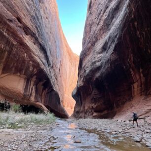 Hayduke Trail - 1 300 kilometrů dlouhá trasa pouštěmi a kaňony na Kolorádské plošině v Utahu a Arizoně