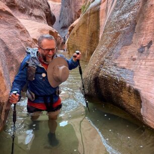 Hayduke Trail - 1 300 kilometrů dlouhá trasa pouštěmi a kaňony na Kolorádské plošině v Utahu a Arizoně