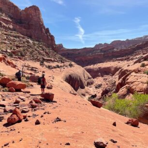 Hayduke Trail - 1 300 kilometrů dlouhá trasa pouštěmi a kaňony na Kolorádské plošině v Utahu a Arizoně