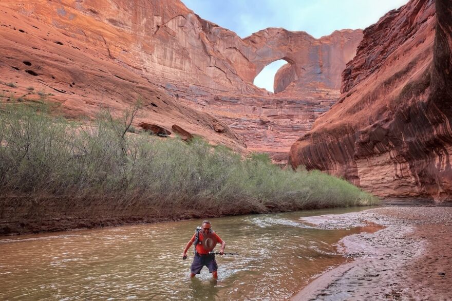 Hayduke Trail - 1 300 kilometrů dlouhá trasa pouštěmi a kaňony na Kolorádské plošině v Utahu a Arizoně