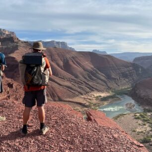 Hayduke Trail - 1 300 kilometrů dlouhá trasa pouštěmi a kaňony na Kolorádské plošině v Utahu a Arizoně