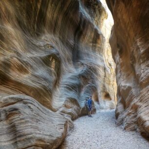 Hayduke Trail - 1 300 kilometrů dlouhá trasa pouštěmi a kaňony na Kolorádské plošině v Utahu a Arizoně