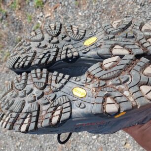 Vzorek značkové podešve Vibram - MERRELL MOAB 3 GTX