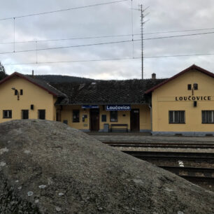 Oblast Loučovice je pokladem boulderingového lezení v jižních Čechách